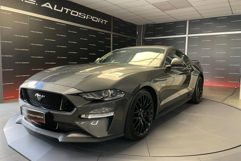 FORD MUSTANG FASTBACK