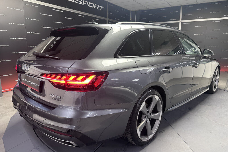 AUDI A4 AVANT