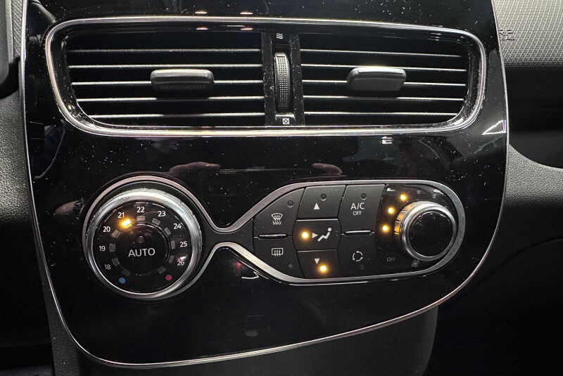 RENAULT CLIO IV