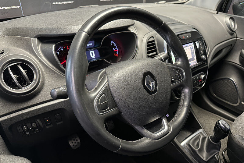 RENAULT CAPTUR